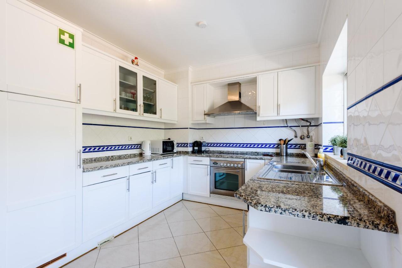 Amazing apartment in Albufeira Esterno foto